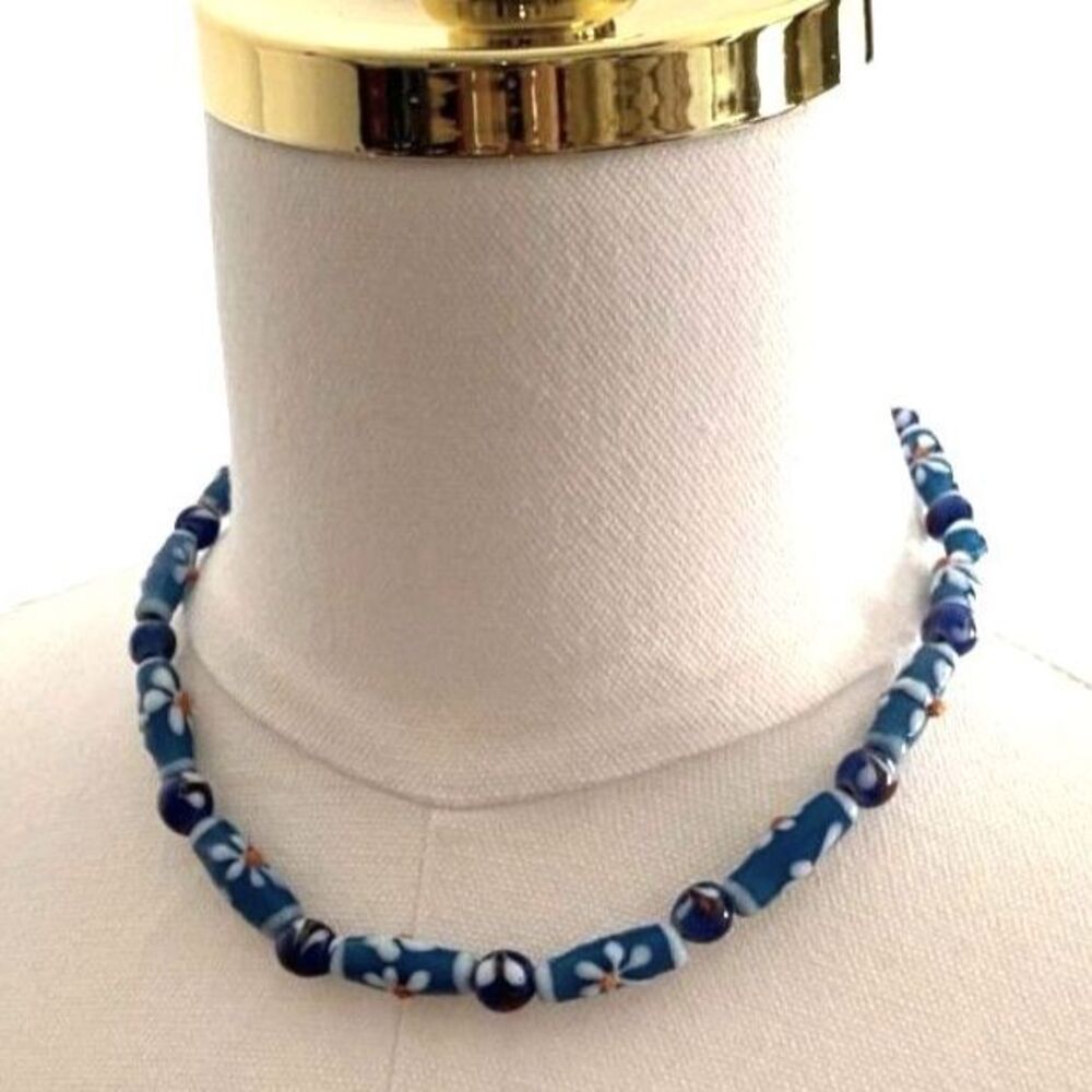 Vintage Murano Glass Millefiori Daisy Bead Necklace Blue White Barrel Clasp Boho